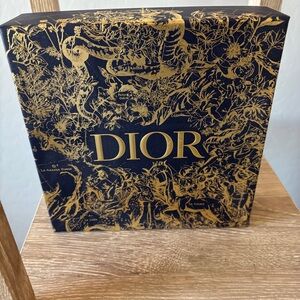 Dior J’adore Eau de Parfum 1.7 oz + Body Milk 2.5 oz Gift Set NEW in box
